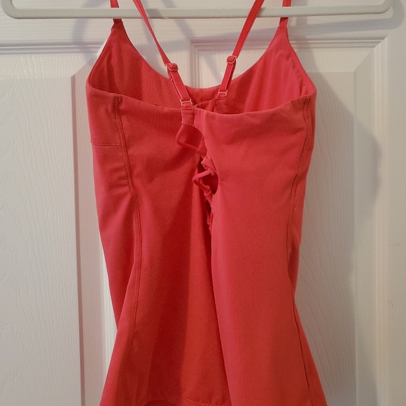 Titika women workout tank - Picture 2 of 2